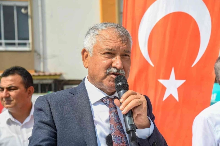 Karalar: "Adana vitese taktı gidiyor"
