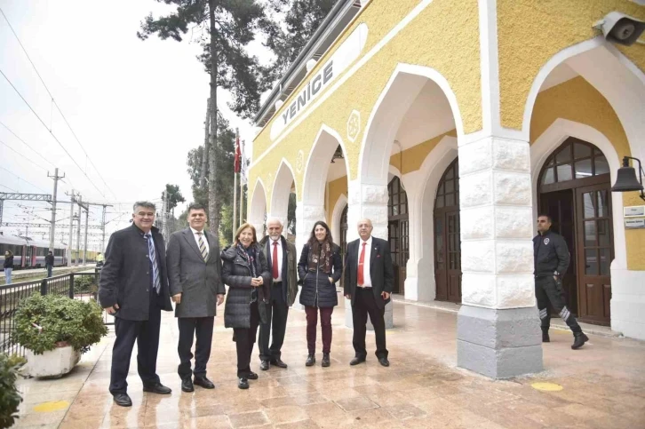 Karalar: "Cumhuriyetimizin kurucularının izinden gitmeye devam edeceğiz"
