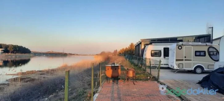 Gaziantep'te Deprem Sonrası 90 Karavana Sığınma: Karavan Parkı Çoğunlukla Kullanılıyor