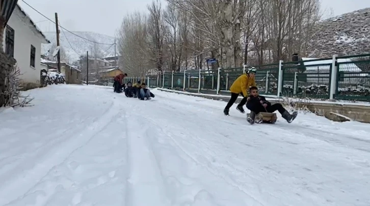 Karın tadını çocuklar çıkardı
