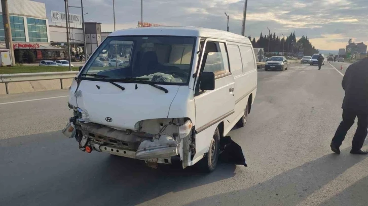 Karıştığı kazadan kaçarken polis otosuna çarptı
