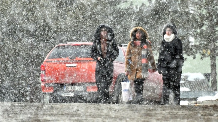 Kars İlçede Kar Yağışı Etkili Oldu