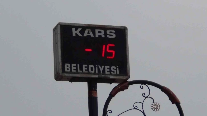 Kars’ta soğuk etkili oluyor
