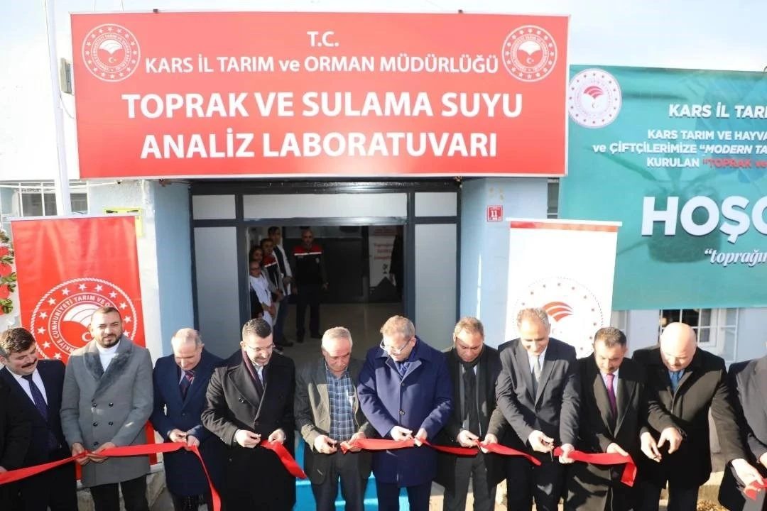 Kars’ta Toprak ve Sulama Suyu Analiz Laboratuvarı açıldı
