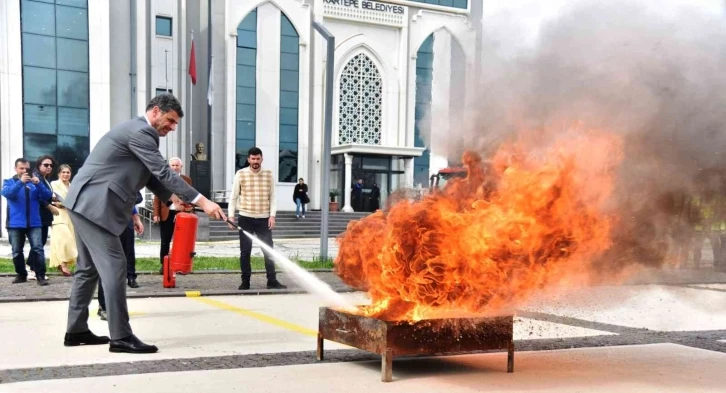 Kartepe Belediyesi’nde yangın tatbikatı yapıldı
