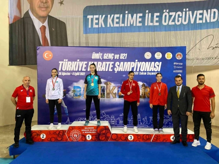 Kartepeli Aysima Kurt milli takıma seçildi
