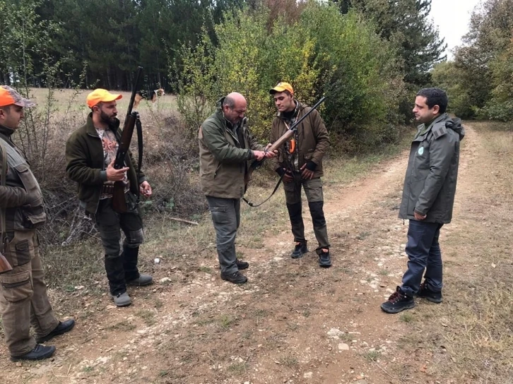 Kastamonu’da avcılara sıkı denetim: Belgesiz avlanan şahıs hakkında işlem yapıldı
