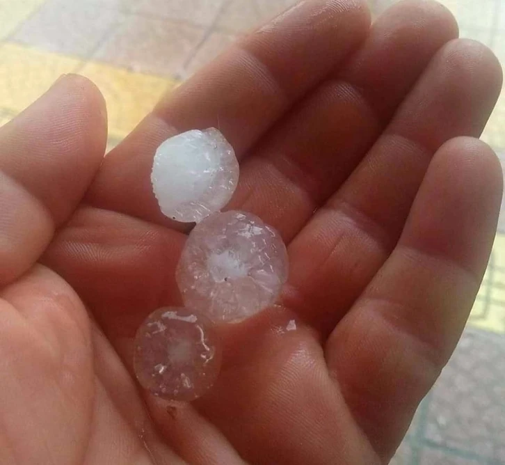 Kastamonu’da fındık büyüklüğündeki dolu yağışı korkuttu
