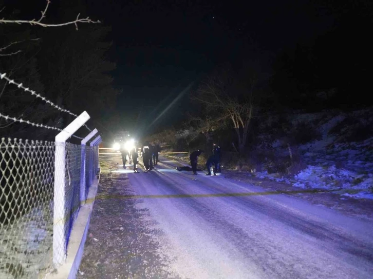 Kastamonu’da kan donduran cinayet: Mezarlıkta silahla vurulmuş halde ceset bulundu
