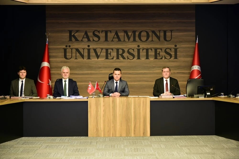 Kastamonu Üniversitesi’nde senato toplantısı gerçekleştirildi
