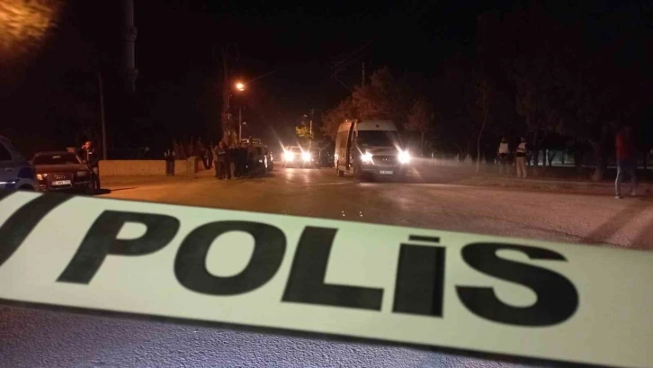 Kavga ihbarına giden polis ekibine ateş açıldı
