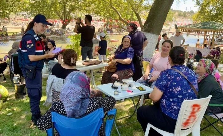 Kavun Karpuz Festivalinde KADES’i tanıttılar
