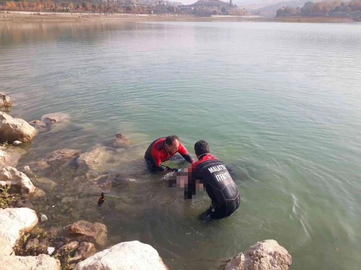 Kayıp şahsın cesedi bulundu
