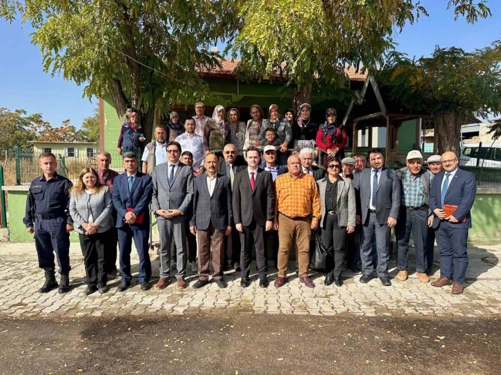 Kaymakam Nas, Taşköprü köyü sakinlerini dinledi
