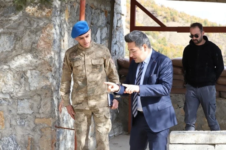 Kaymakam Özçelik’ten jandarma karakoluna ziyaret
