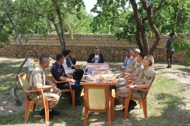 Kaymakam Savar’dan şehit ve gazi ailelerine bayram ziyareti
