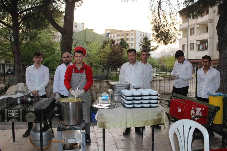 Kaymakam Ünal, emniyet müdürlüğü personeli ile iftarda bir araya geldi.
