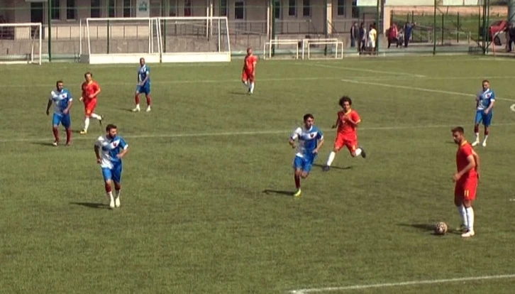 Kayseri 1. Amatör Küme D Grubu: Talas Denizspor: 8 - Döğerspor: 2
