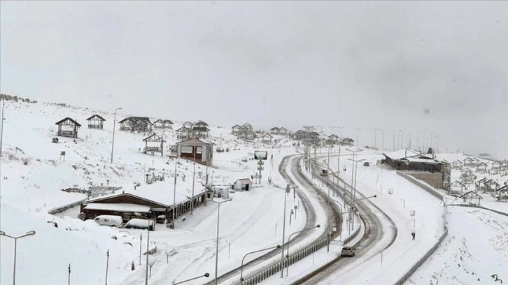 Kayseri'de Kar Yağışı Devam Ediyor