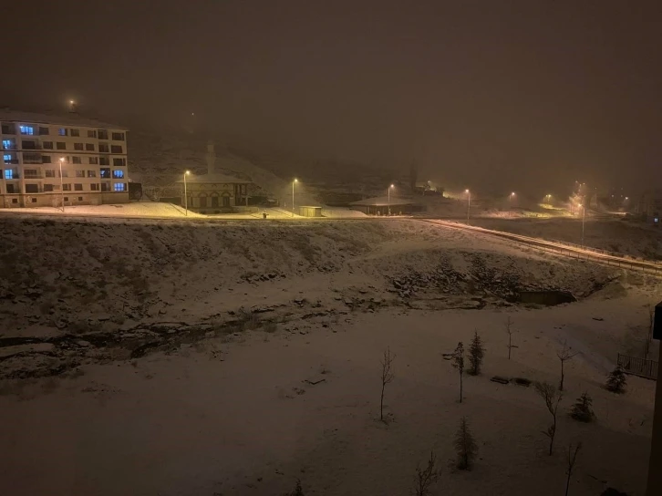 Kayseri’nin bazı bölgelerinde kar etkili oldu
