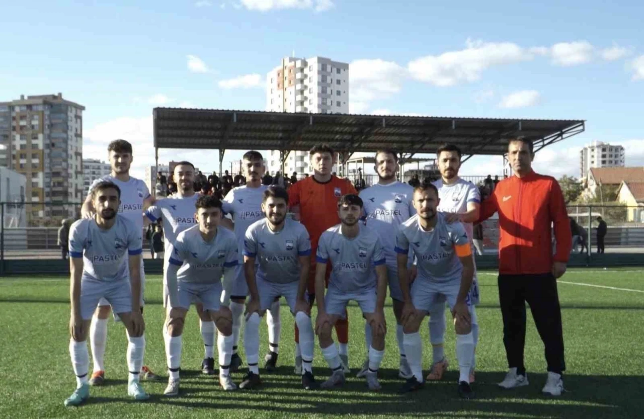 Kayseri Süper Amatör Küme: Amaratspor: 2 - Başakpınar Belediyespor: 1
