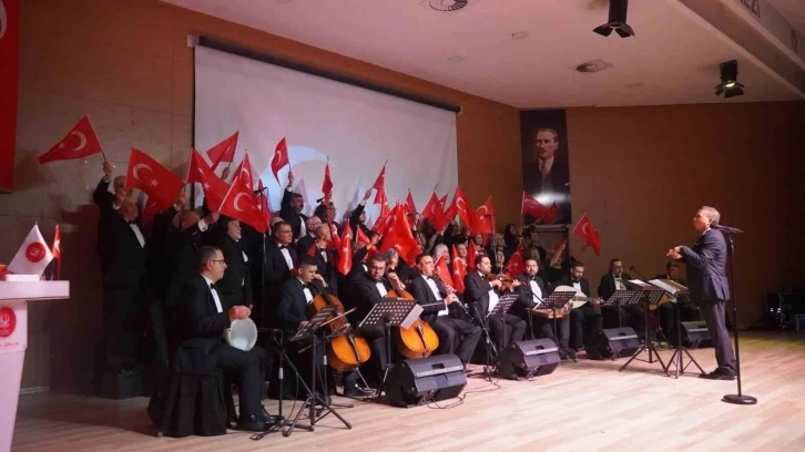 Keçiören’de Atatürk’ün sevdiği eserlerle cumhuriyet coşkusu yaşandı
