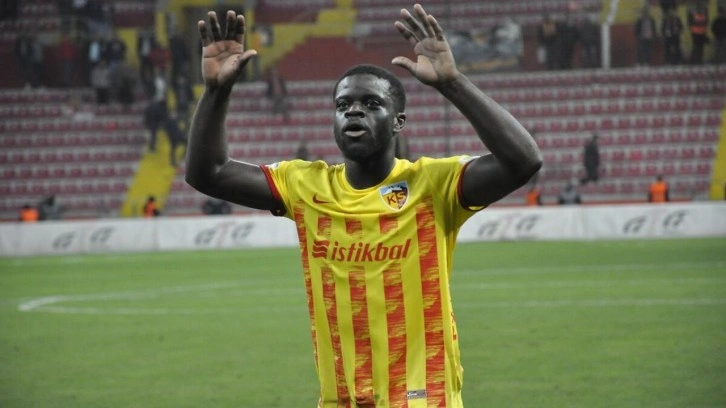 Kemen, Kayserispor ile yollarını ayırdı