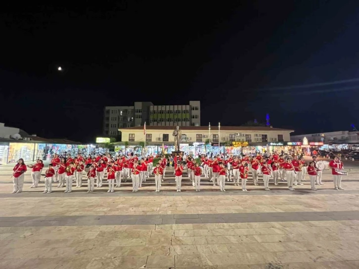 Kemer Cumhuriyet Bandosu çalışmalarına devam ediyor
