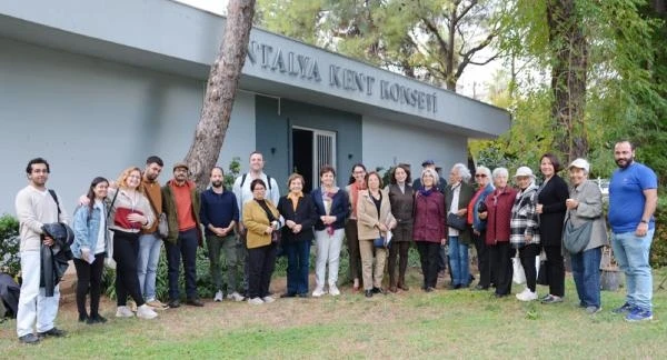 Kent Konseyi'nde 'Cumhuriyet ve Kadın' konuşuldu