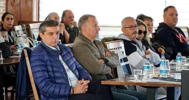 Kıbrıslı turizmcilerden Erciyes’e çıkarma