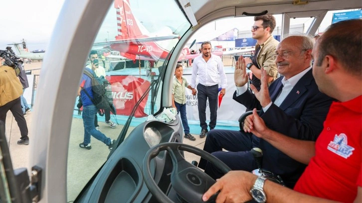 Kılıçdaroğlu’ndan Samsun'da TEKNOFEST’e sürpriz ziyaret