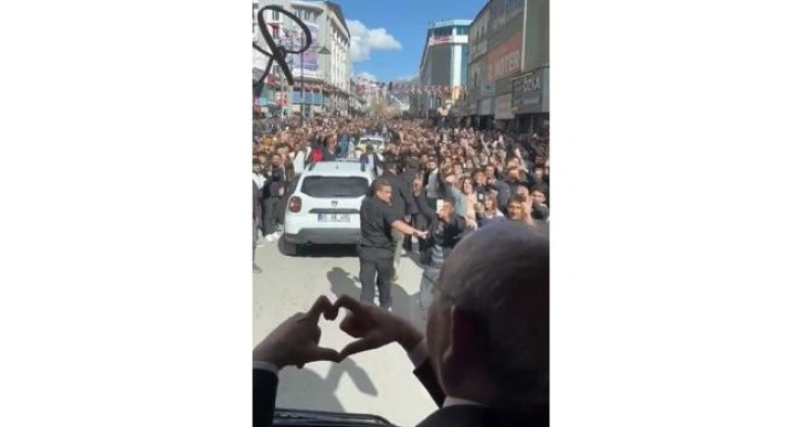 Kılıçdaroğlu’nun seçim otobüsünden vatandaşa küfür