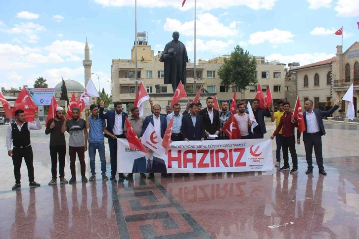 Kilis’te LGBT dernekleri protesto edildi
