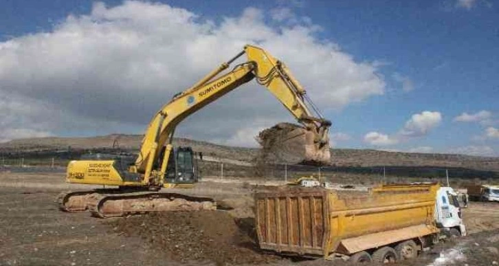 Kilis’in dev projesi Tekstilkent için hafriyat çalışmaları start aldı