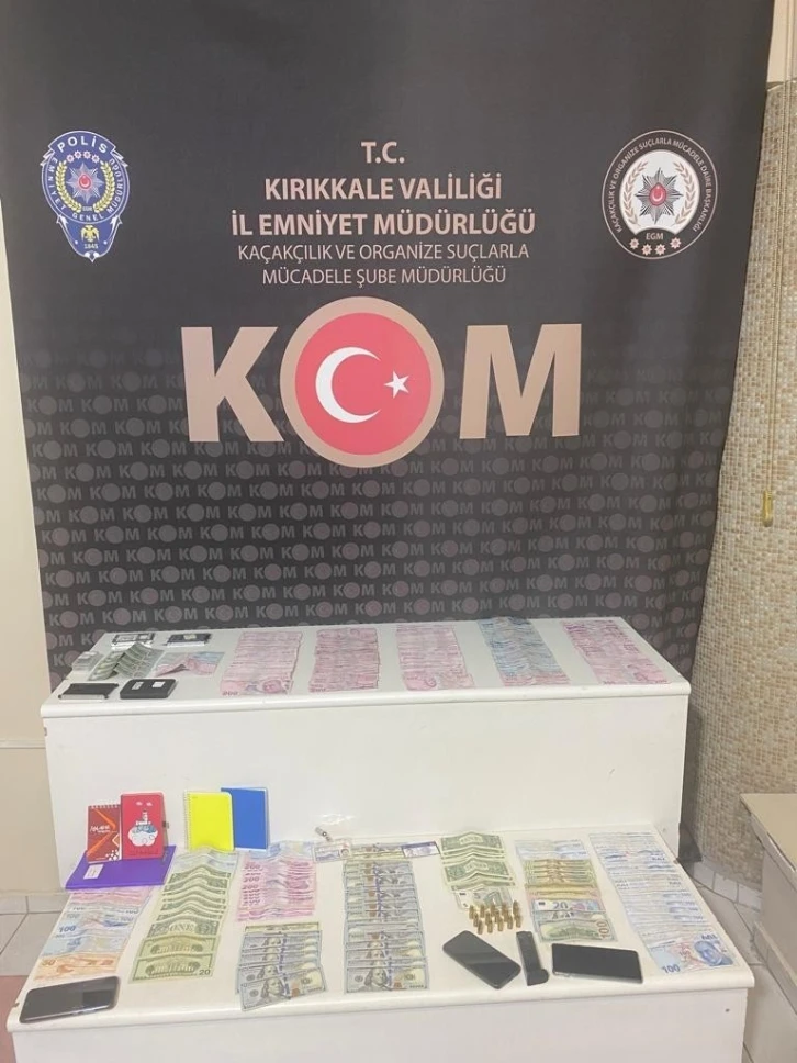 Kırıkkale’de FETÖ’nün mali yapılanmasına operasyon: 3 gözaltı
