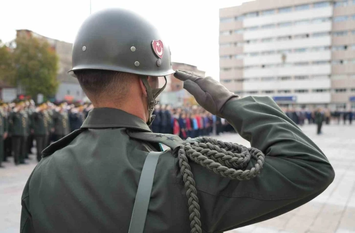 Kırıkkale’de saat 09.05’te hayat durdu
