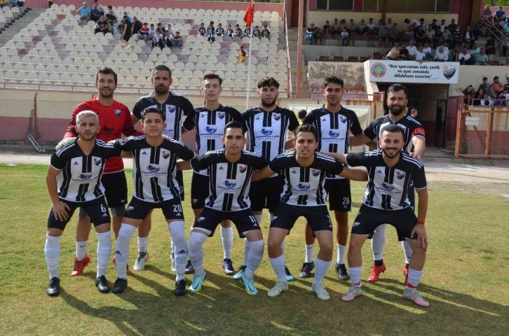 Kırkağaç Acar İdman Yurduspor, sezonu bol gollü galibiyetle açtı
