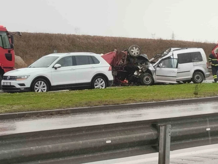 Kırklareli’nde feci kaza: 2 ölü, 1 yaralı
