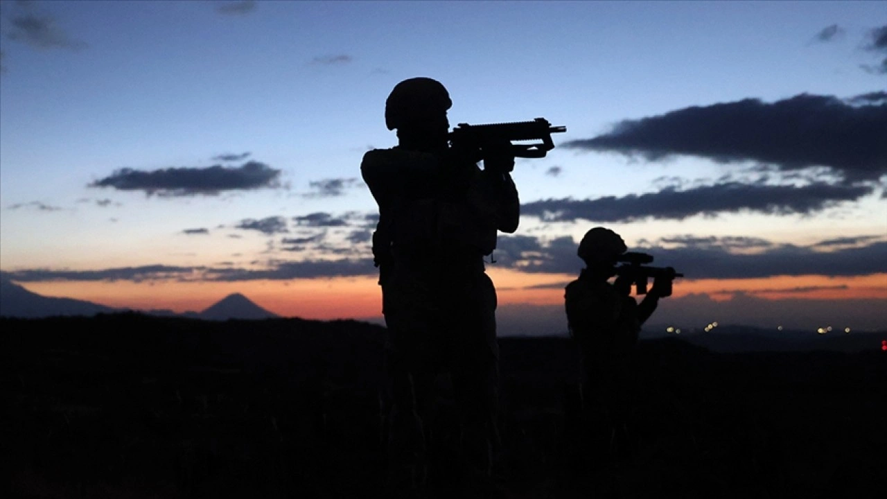 Kırmızı kategoride aranan PKK/KCK'lı terörist Mardin'de etkisiz hale getirildi