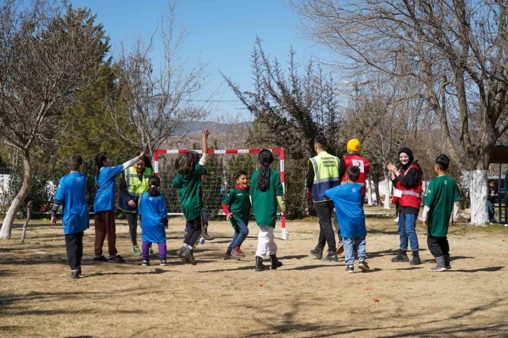 Kızılay’dan afetzede çocuklara yönelik psiko sosyal destek
