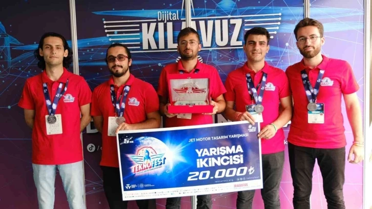 Kocaelili gençler Teknofest’e damga vurdu
