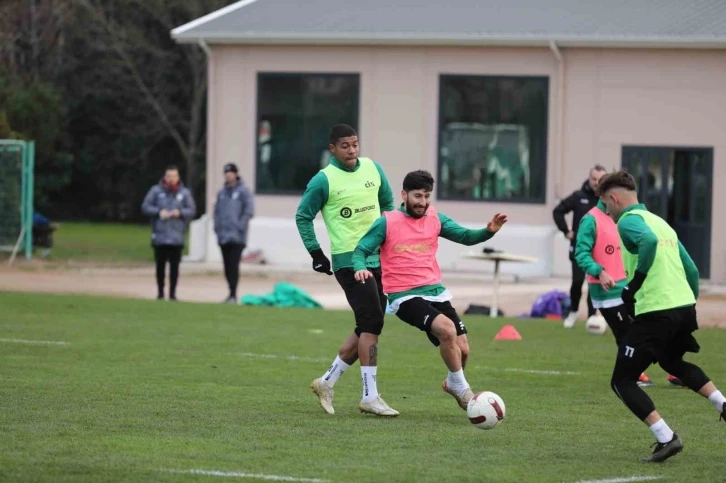 Kocaelispor, Altay maçı hazırlıklarına başladı
