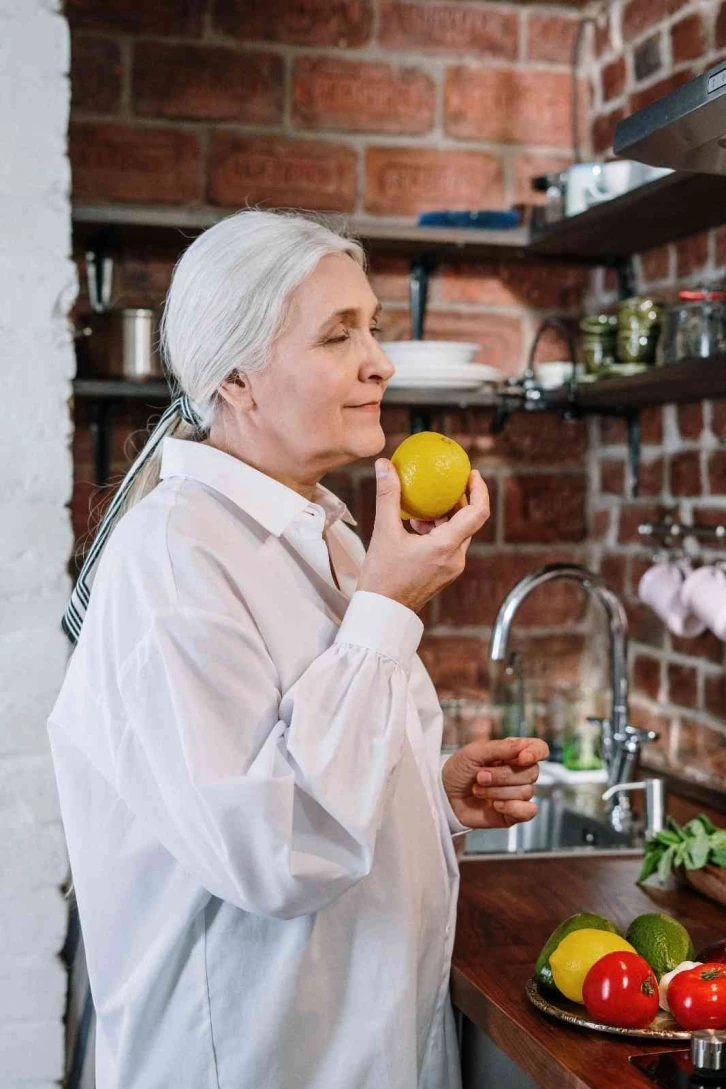 “Koku kaybı, parkinson hastalığının ilk klinik belirtilerinden olabilir”
