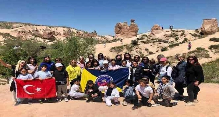 Kolej öğrencileri Kapadokya gezisinde