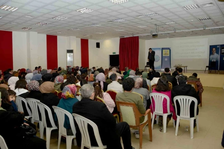 Konya Büyükşehir İlçe Şehir Konferanslarıyla kültür hayatını canlandırıyor
