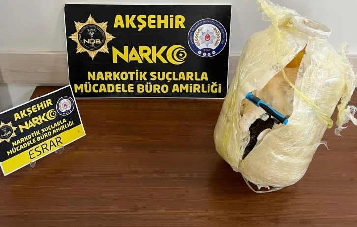 Konya’da 2 kilo 750 gram esrar ele geçirildi
