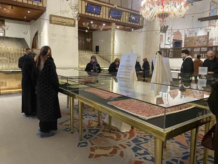 Konya Mevlana Müzesi'nde Sakal-ı Şerif Tekrar Ziyarete Açıldı
