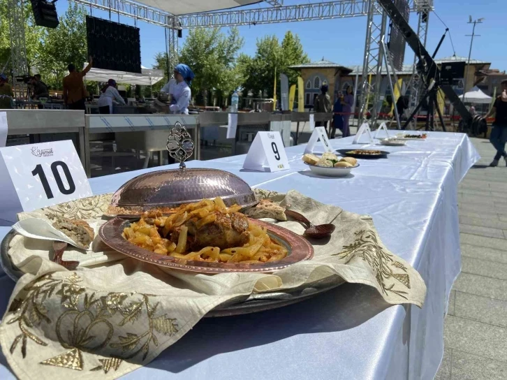 Konya’nın unutulan geleneksel yemekleri yarışmalarla tanıtılıyor
