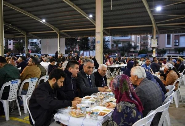 Konyaaltı'nda 7 noktaya iftar sofrası