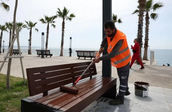 Konyaaltı Sahil Projesi'nde yaz sezonu hazırlığı